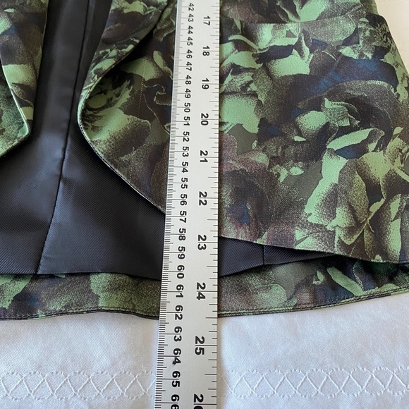 Attitude Women's Green Shimmer Flower Print Open Front Blazer Jacket Size XS - Picture 11 of 13